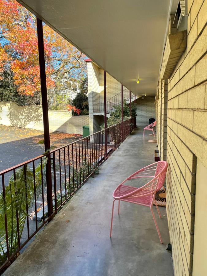 Parklane Motel Launceston Buitenkant foto