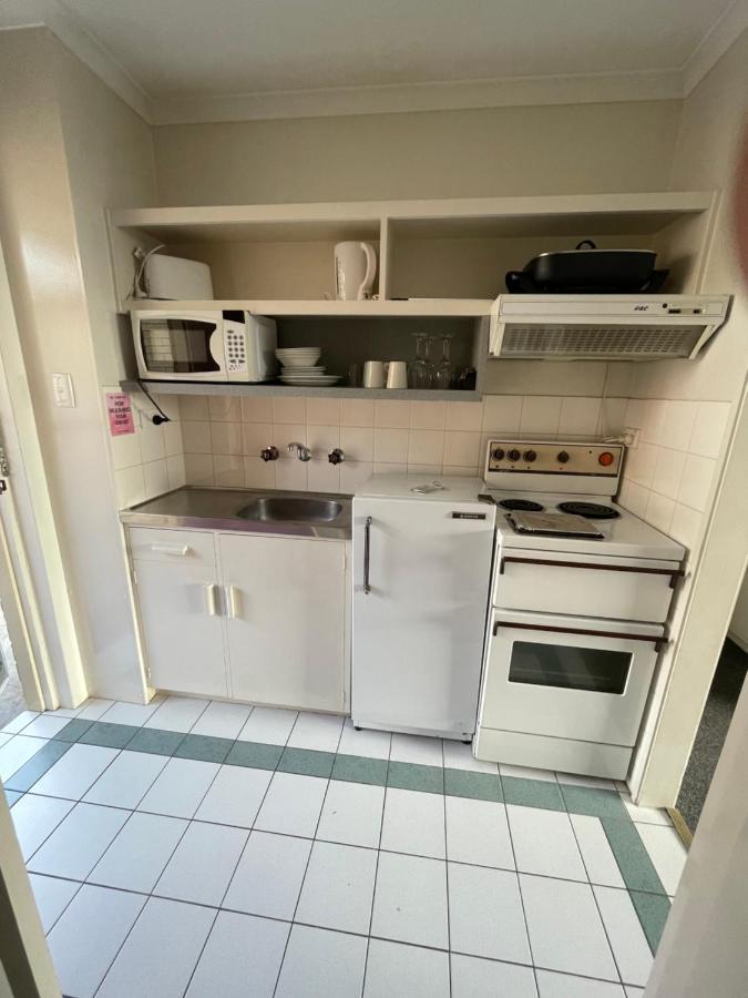 Parklane Motel Launceston Buitenkant foto
