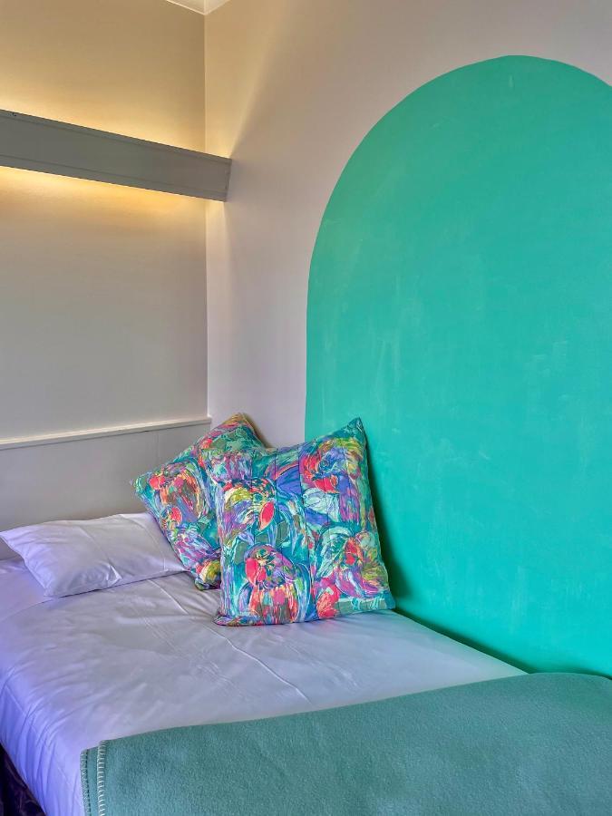 Parklane Motel Launceston Buitenkant foto