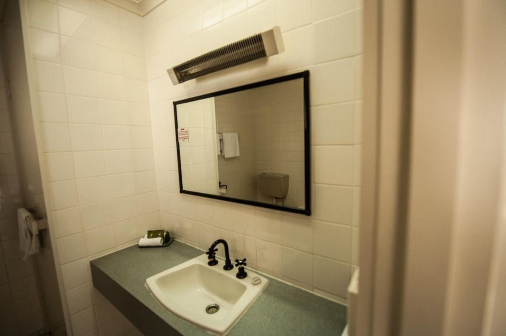 Parklane Motel Launceston Buitenkant foto